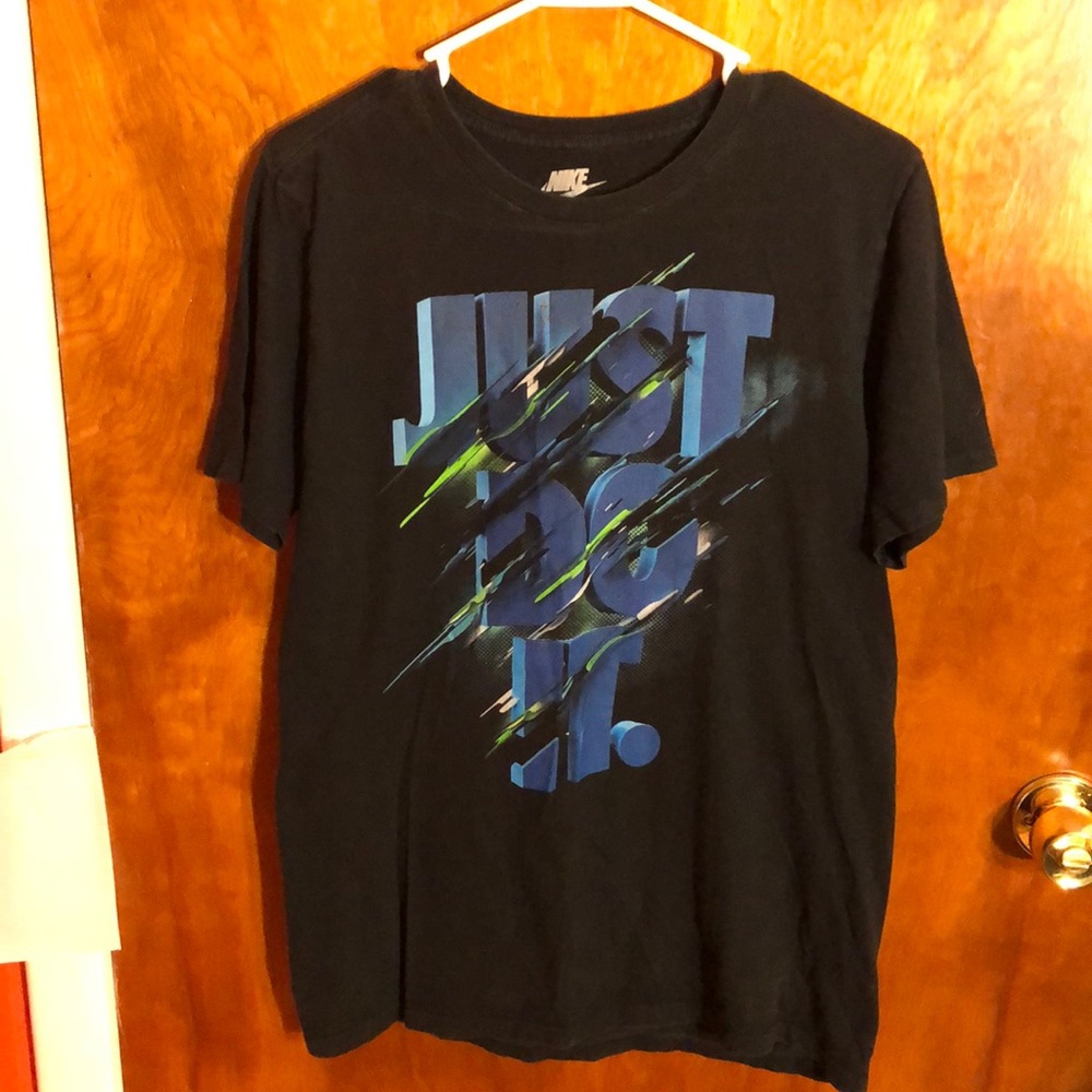 Nike Graphic T-Shirts